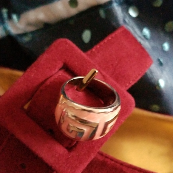 🌸BEAUTIFUL RING🌸 - Picture 4 of 5